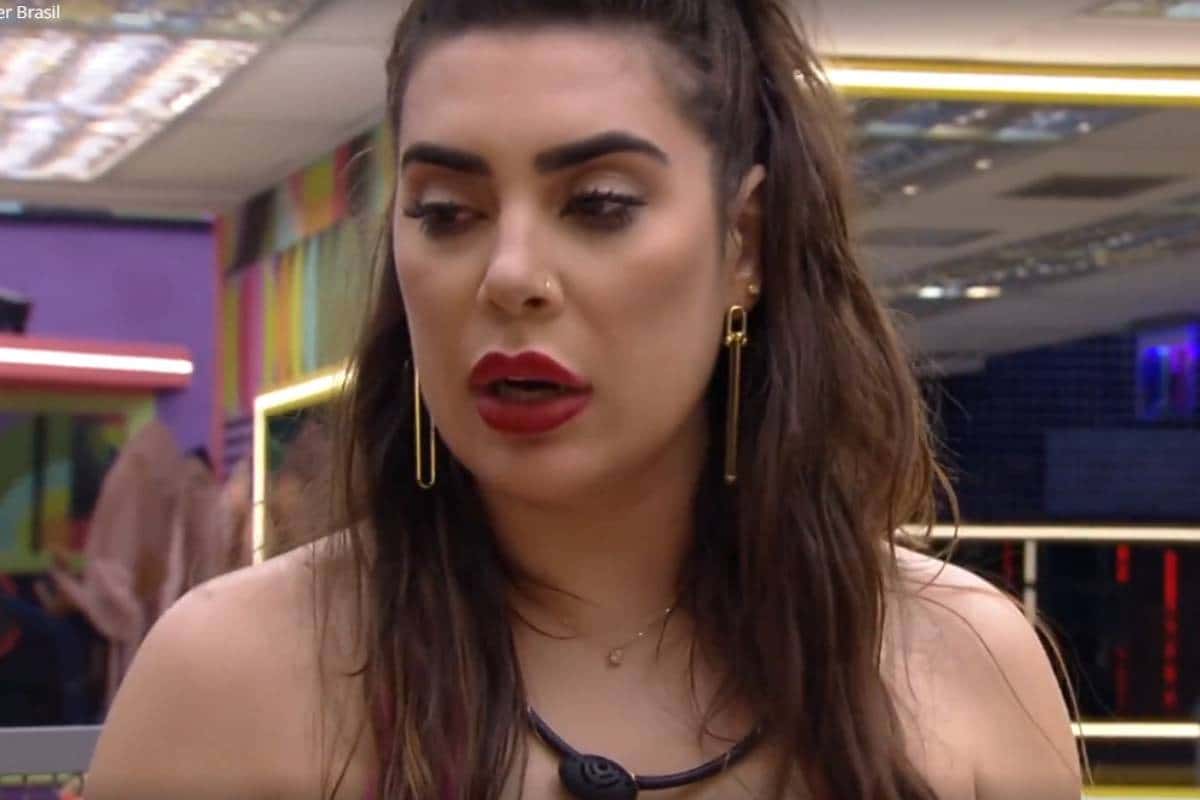 Naiara Azevedo está com 'implicância' com a produção do BBB22 (Foto: Reprodução / Internet)