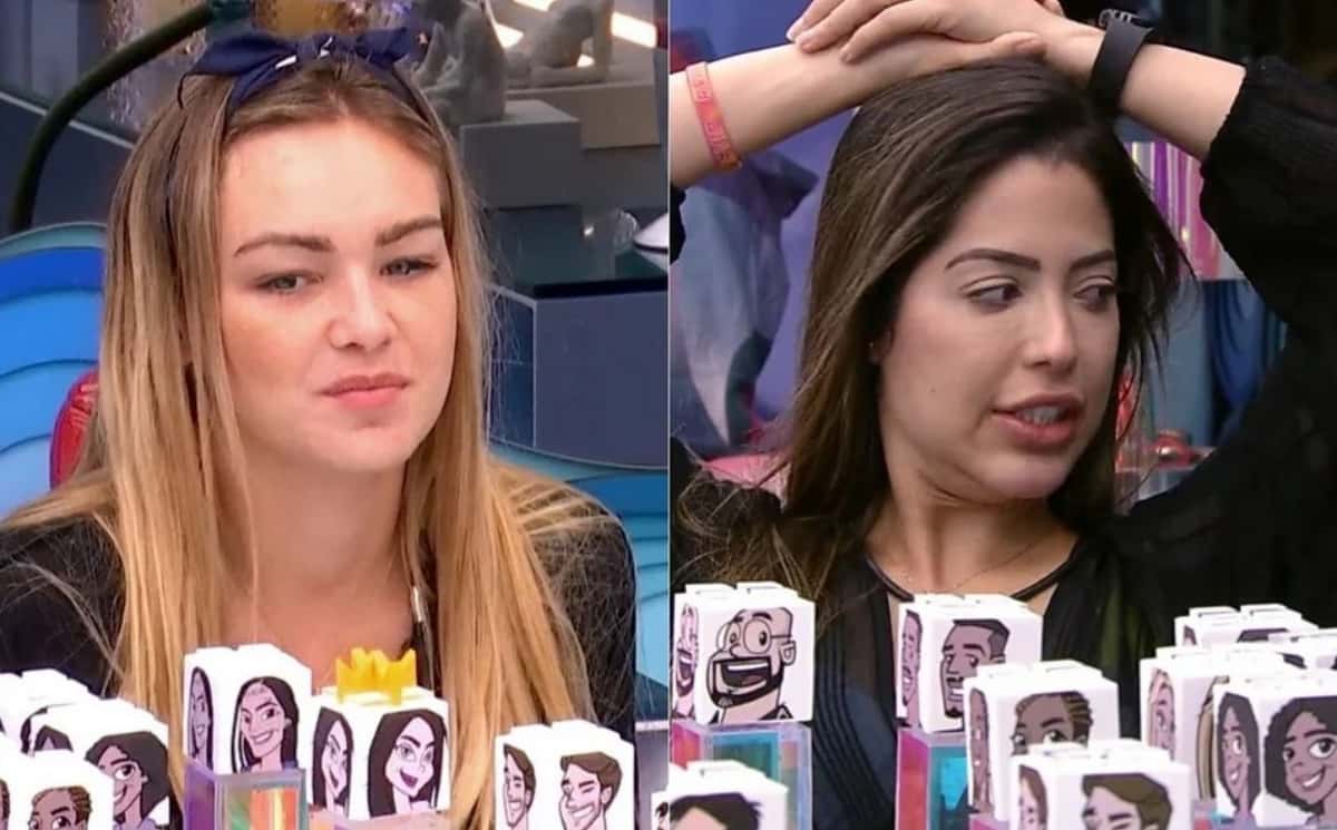 Bárbara e Laís falam mal de Jade (Foto: Reprodução / Globoplay)