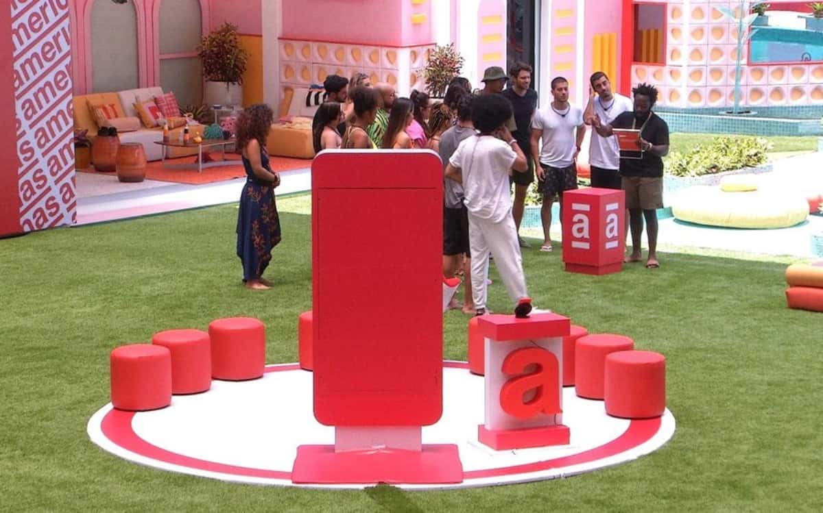 Brothers em uma ação das Lojas Americanas no BBB22 (Foto: Reprodução / Globoplay)