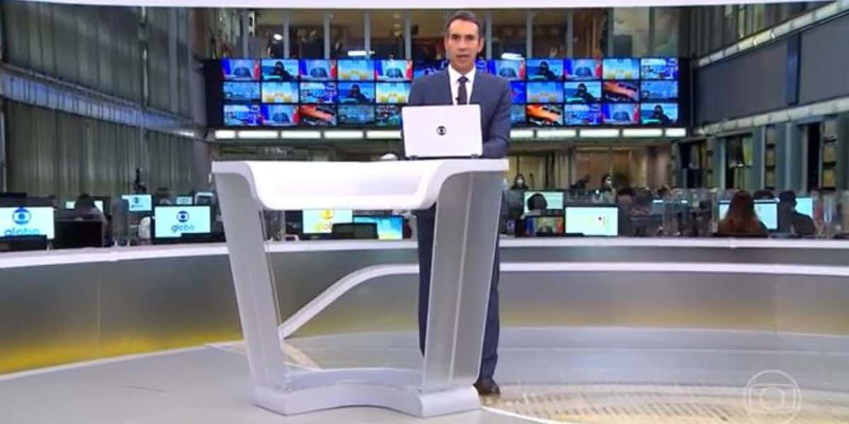 César Tralli no "Jornal Hoje" (Foto: Reprodução/TV Globo)