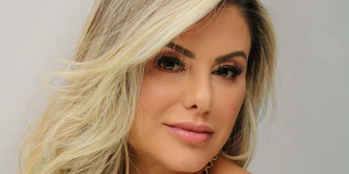 Poliana Rocha explode em desabafo (Foto: Reprodução)