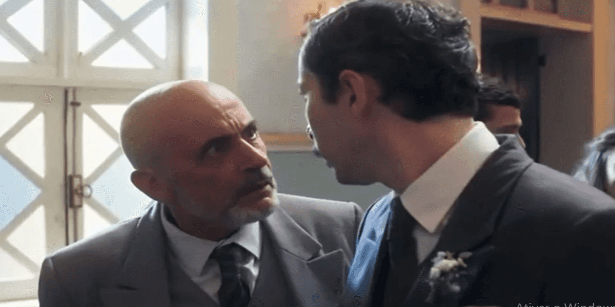 Francisco, pai de Leopoldo em cena de "ALém da Ilusão" (Foto: TV Globo)