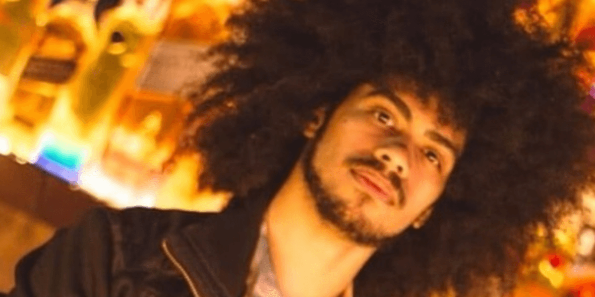 Ator e dançarino Micael Amorim de Macedo morre durante cerimônia espiritual (Foto: Reprodução)