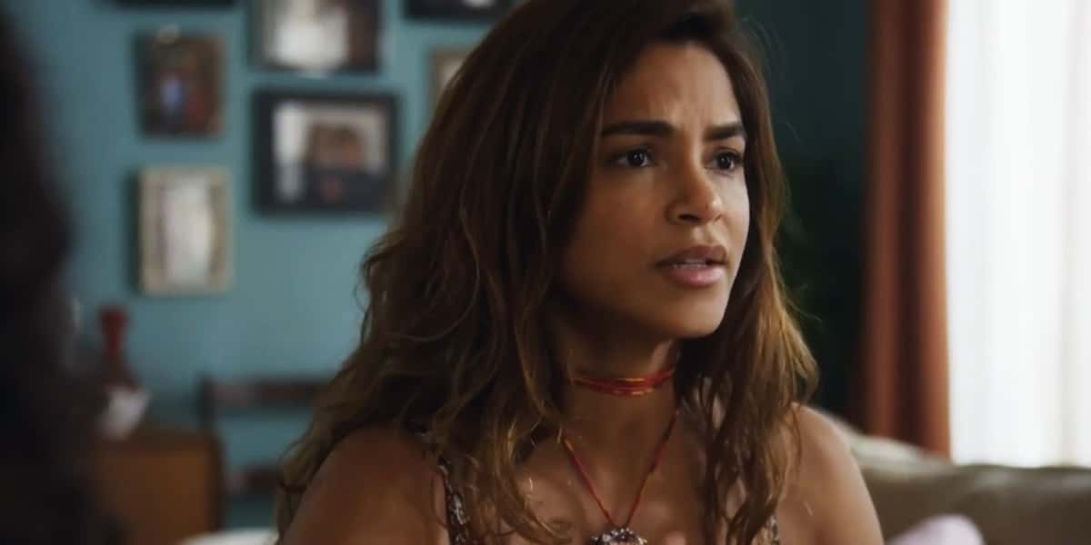 Brisa da novela Travessia (Foto: Reprodução/Globo)
