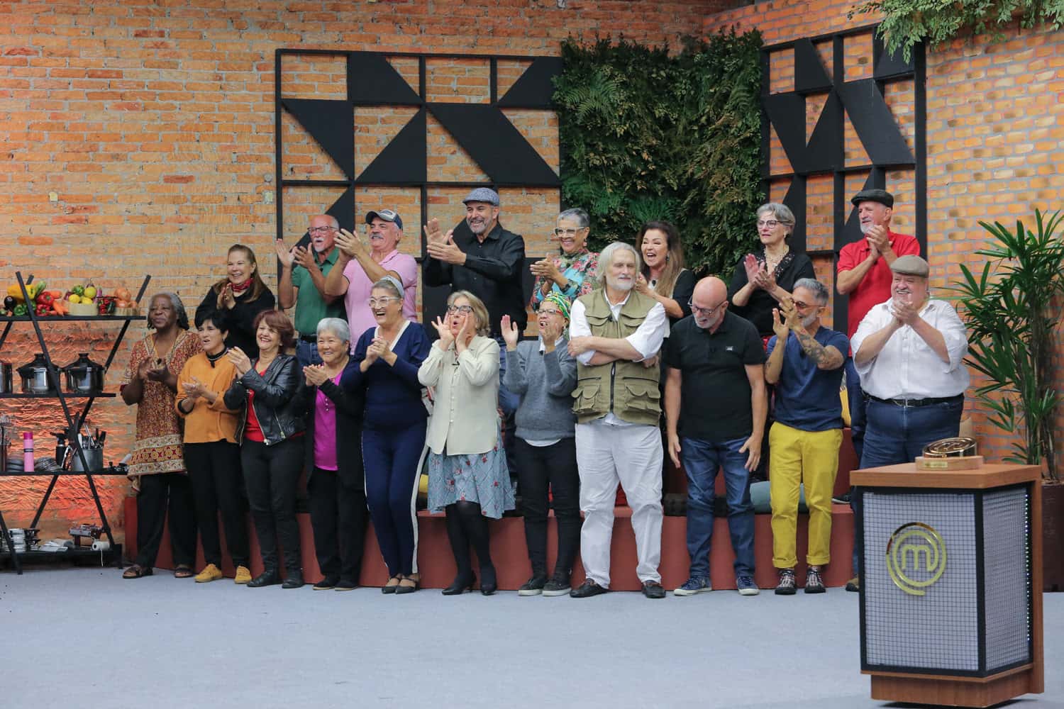 Competidores com mais de 60 anos disputam troféu de MasterChef+. Crédito da foto: Melissa Haidar/Band