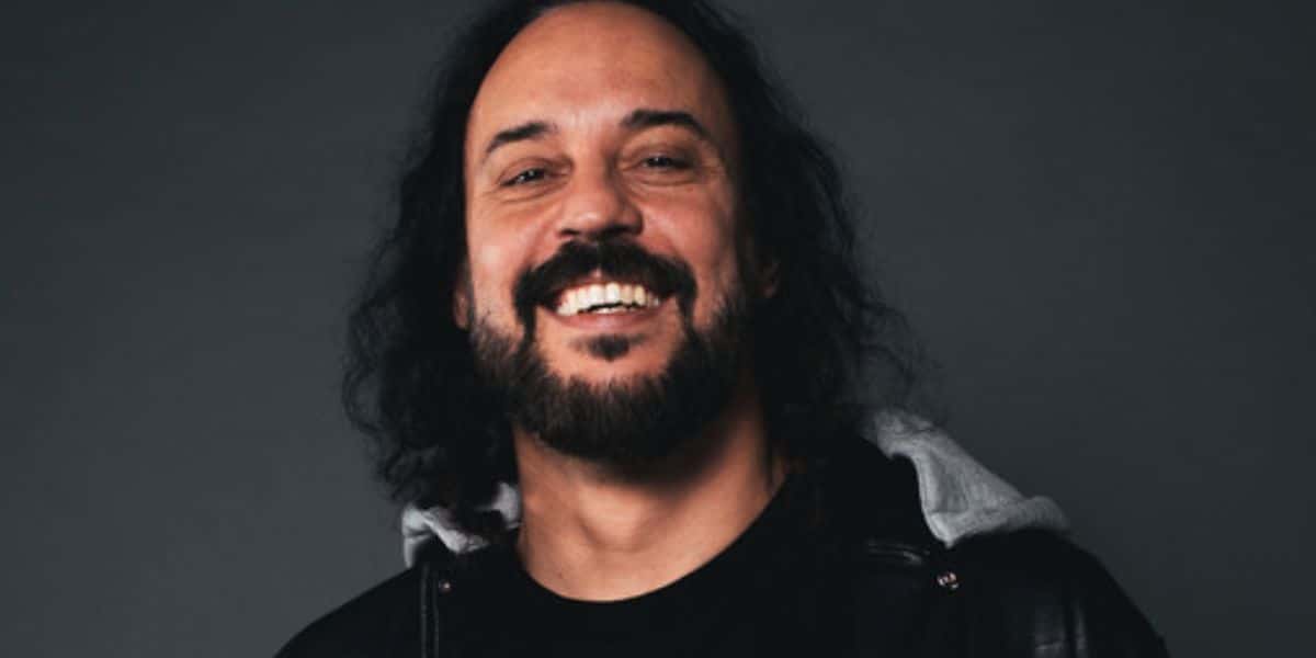 Recatado, Gabriel O Pensador tem flagra público raro com grande amor - Foto Reprodução