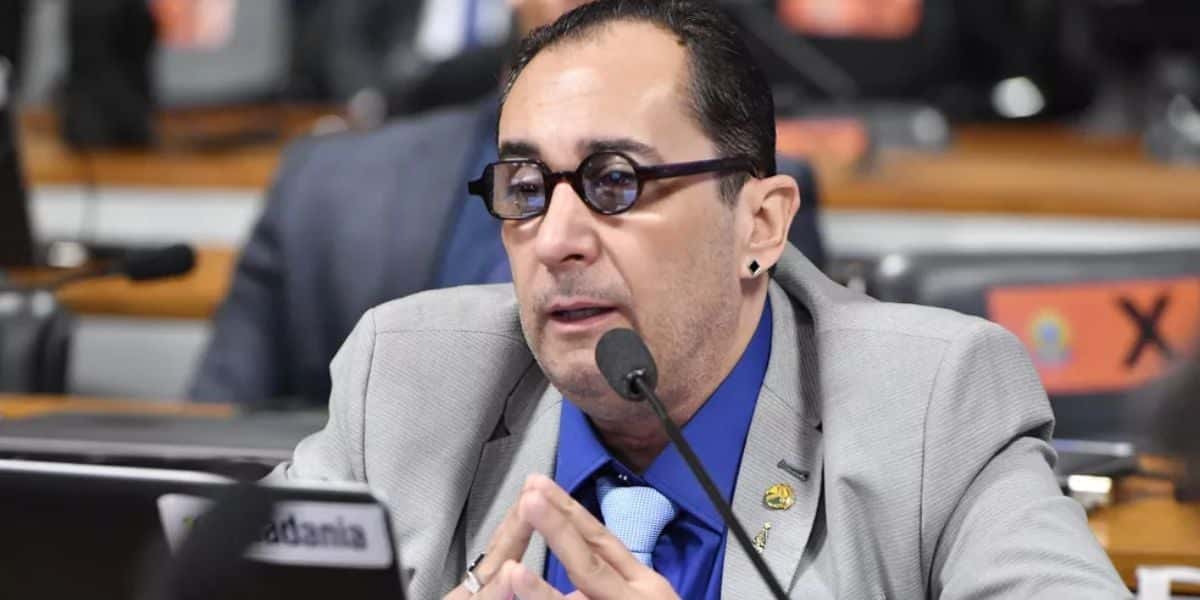 Jorge Kajuru, mostrou tataugem surpreendente que fez em seu corpo (Reprodução)
