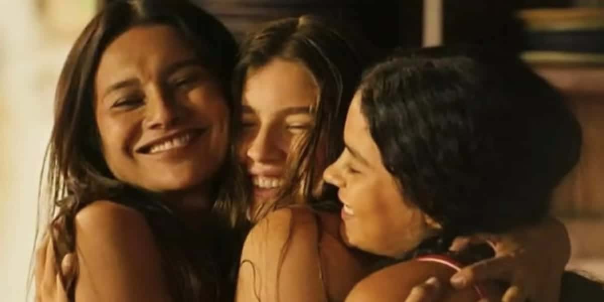 Protagonista da novela das 21 horas, Alanis Guillen, confessou fazer sexo com mulheres e está assim hoje em dia (Reprodução: Pantanal Globo)