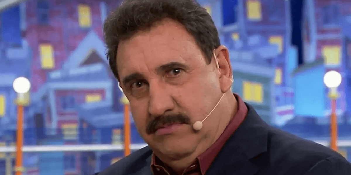 Ratinho perde a paciência e dá bronca em integrante do programa (Foto: Divulgação)