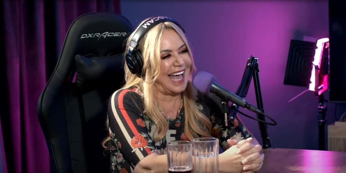 Flor Fernandez esteve no podcast Papagaio Falante (Foto: Reprodução)