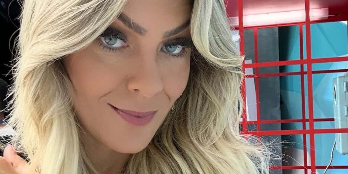 Renata Fan, que está fora do Jogo Aberto, faz textão para expôr o que está passando (Foto: Reprodução / Instagram)