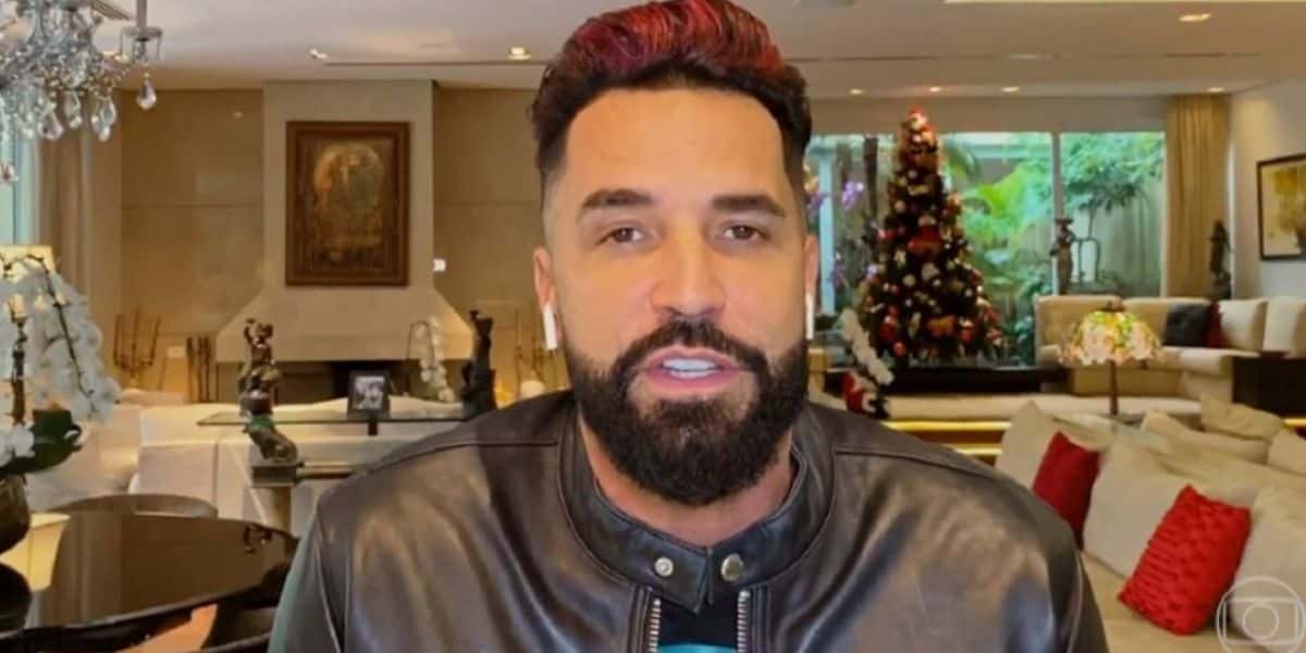 Com dívida milionária, cantor Latino recebe difícil notícia, perde tudo e tem contas bloqueadas - Foto Reprodução internet