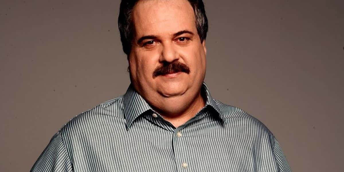 Condenado à prisão, Gilberto Barros volta para a Record e vira destaque no domingo do canal - Foto Reprodução Internet