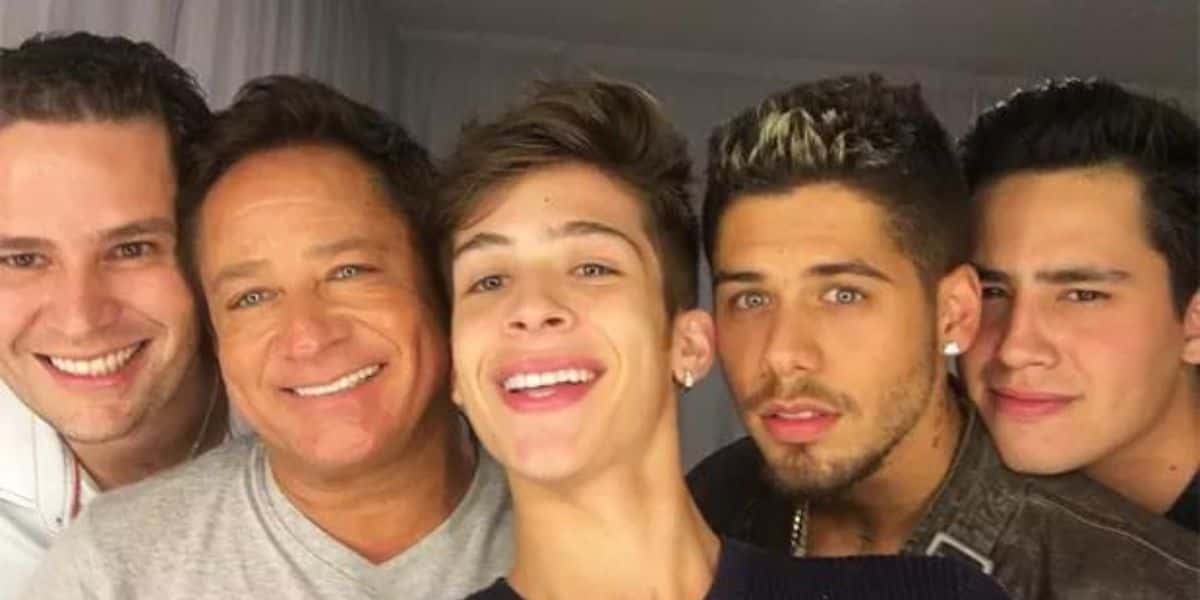 Pedro tem rejeição do pai, Leonardo, e dos irmãos exposta (Foto: Reprodução / Instagram)