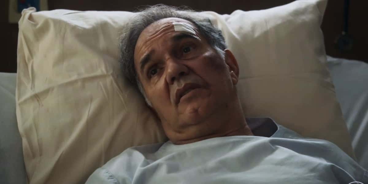 Guerra descobre que levou golpe de Ari em Travessia (Foto: Reprodução/Globo)