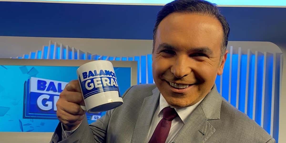 Reinaldo Gottino é apresentador do Balanço Geral (Foto: Reprodução)