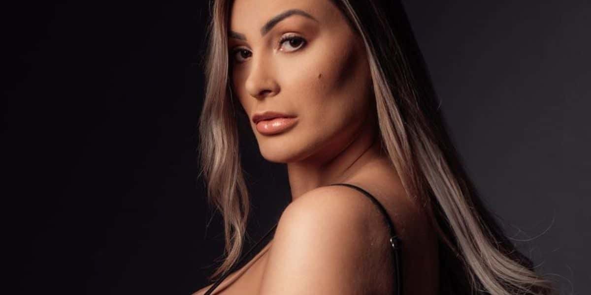 Andressa Urach (Foto: Reprodução / Ana Zago e Maurício)