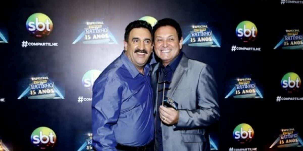 Luís Ricardo e o apresentador Ratinho - Foto Reprodução SBT