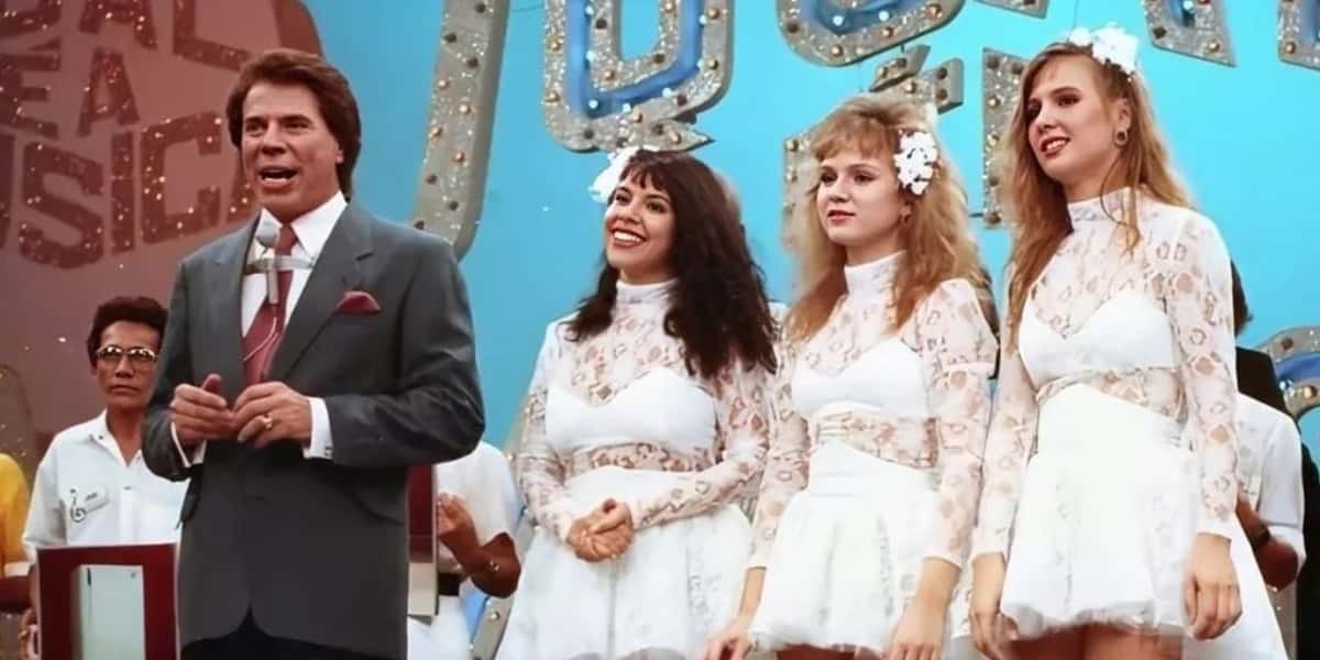 Adriana Colin (canto direito) antes de ir pra Globo (Foto:Reprodução/Internet)