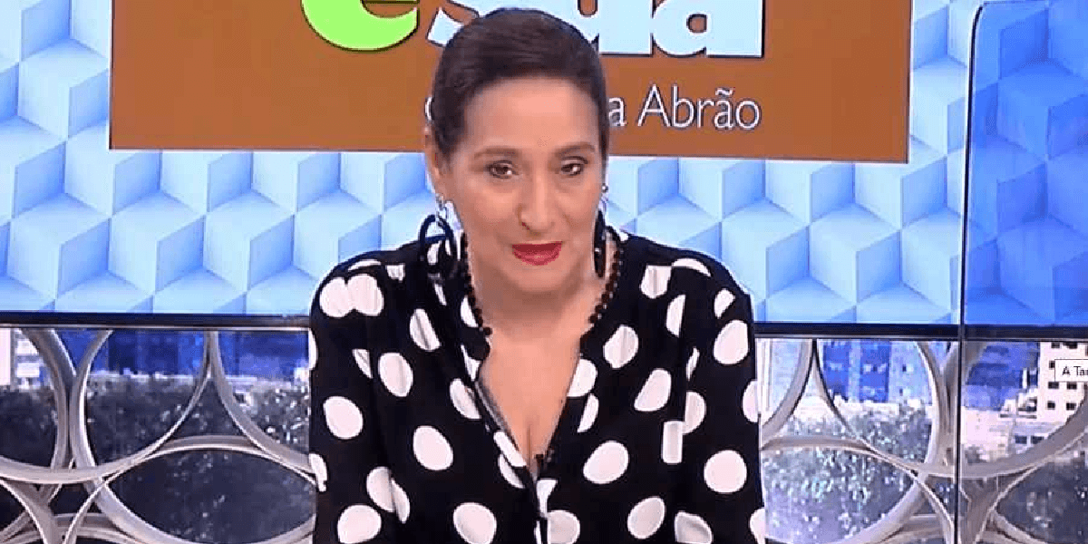 Sonia Abrão sob comando do 'A Tarde é Sua' (Foto: Reprodução/ Rede tv!)