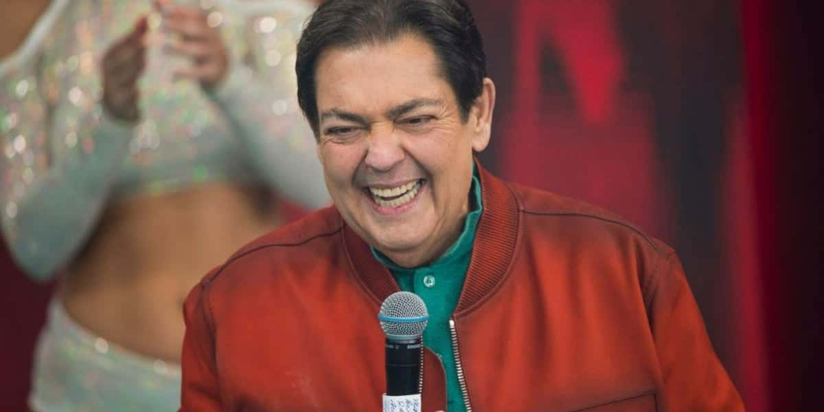 Herdeira de Faustão vive relação discreta com famoso apresentador da TV aberta e muitos não imaginavam (Foto: Divulgação)
