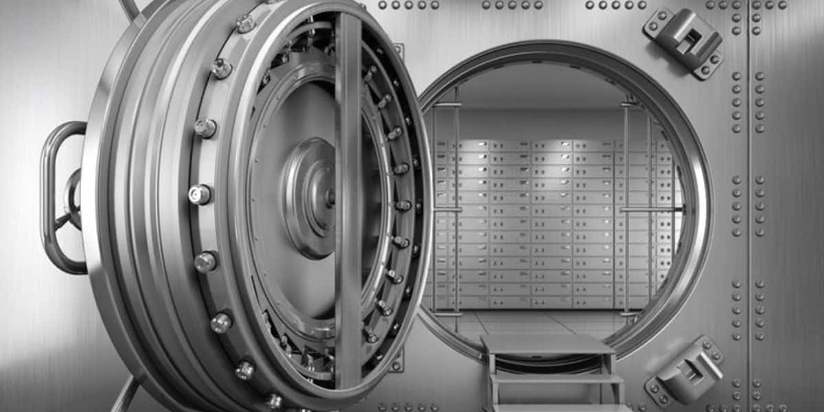 O triste fim de um dos bancos mais famosos do país - Foto Reprodução Internet