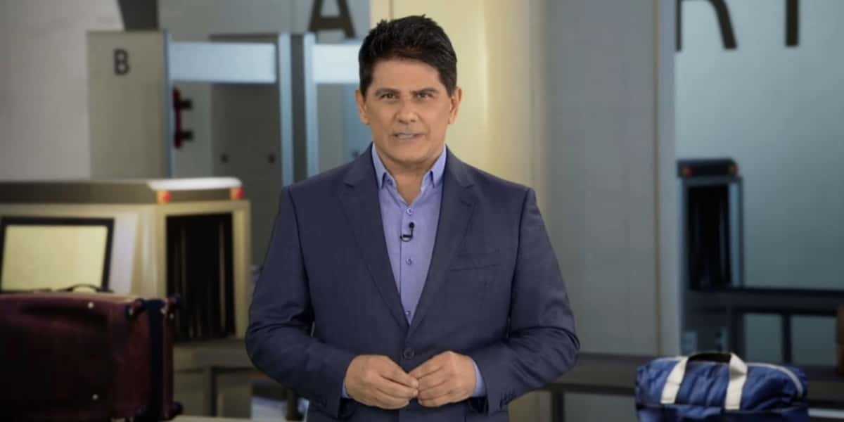 César Filho no programa "Patrulha das Fronteiras" (Foto: Reprodução/Record)