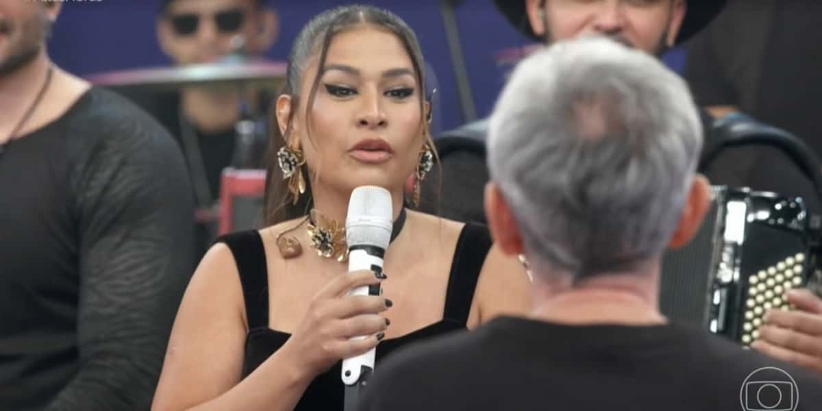 Simone participou do Altas Horas e falou do seu passado (Foto: Reprodução)