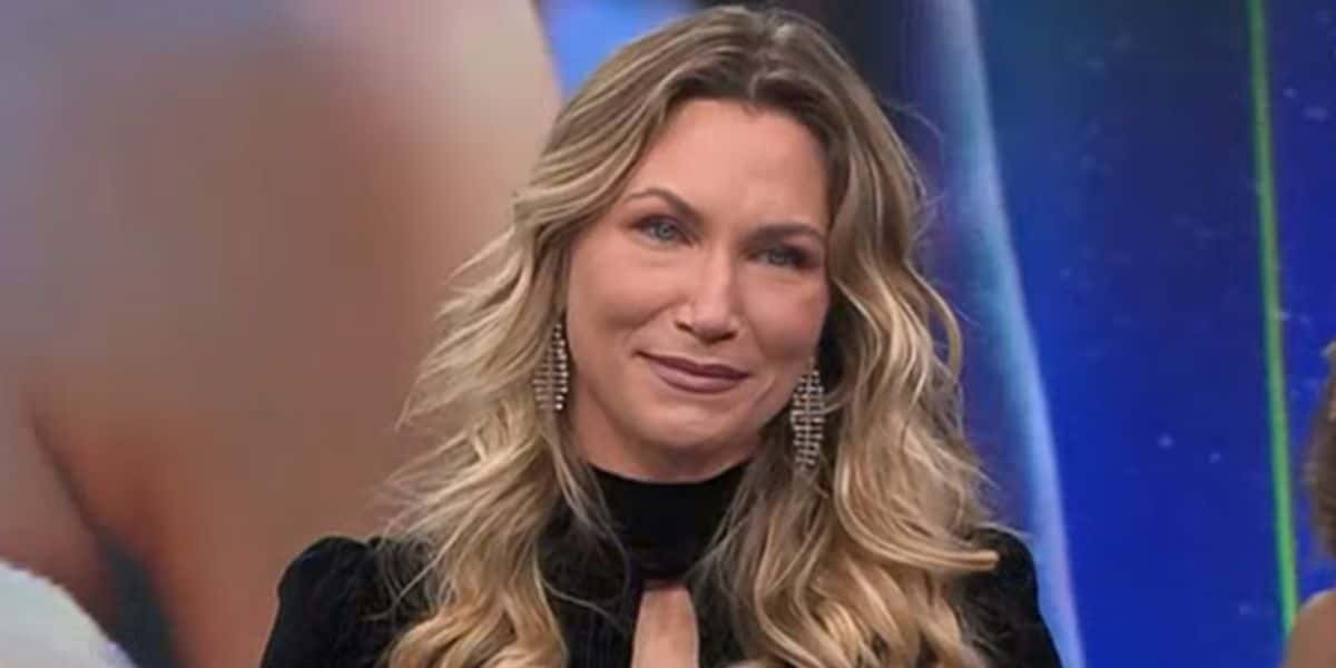 Anne Lottermann durante o programa do Faustão - Foto Reprodução Band