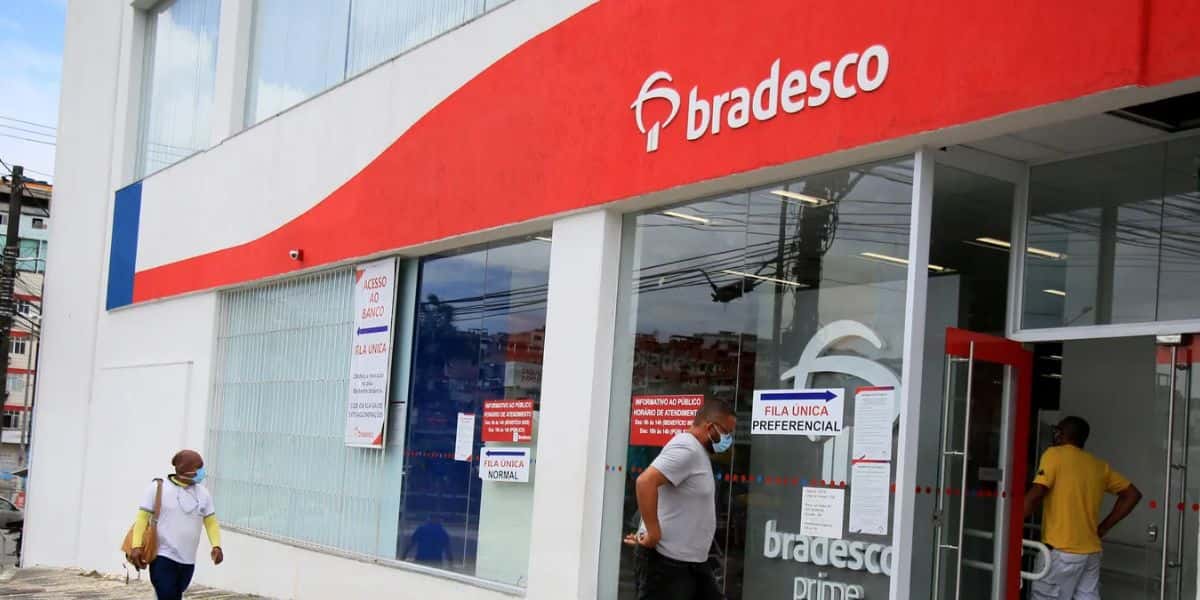 Fachada do banco - Foto Reprodução/Internet