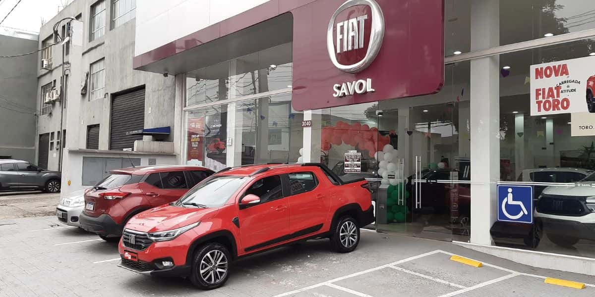 Fachada de loja da marca de carros Fiat- Foto Reprodução Internet
