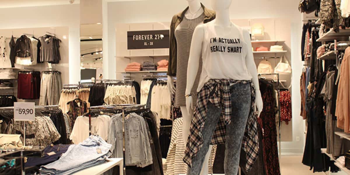 Famosa marca de roupas, a Forever 21, faliu no Brasil (Foto: Reprodução)