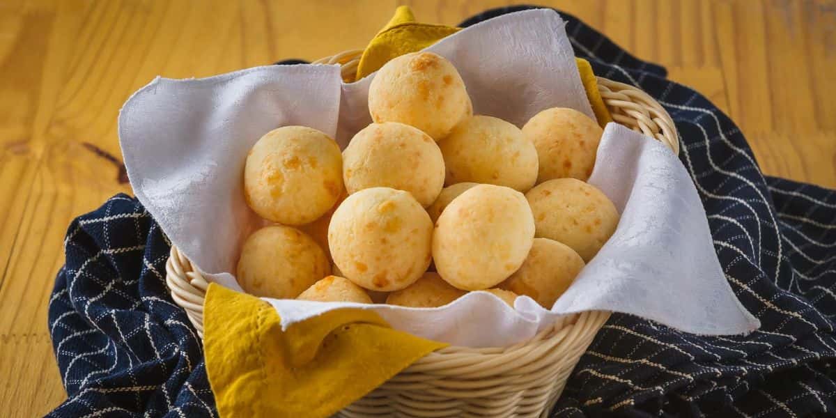 Pão de queijo é o terceiro melhor quitute de café da manhã. Foto: Reprodução/Internet