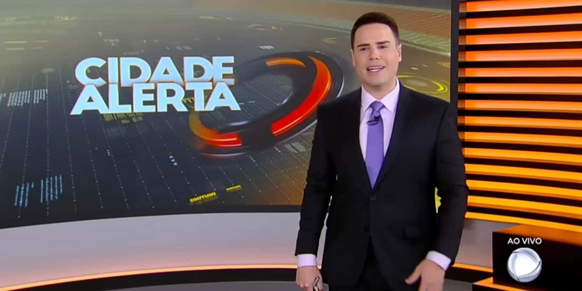 Luiz Bacci explodiu em audiência com o "Cidade Alerta" (Foto: Reprodução/Record)