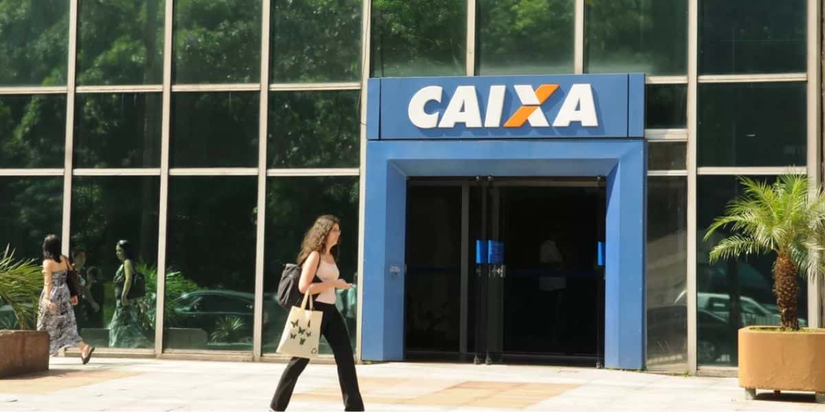 Fachada de agência da Caixa - Foto Reprodução Internet