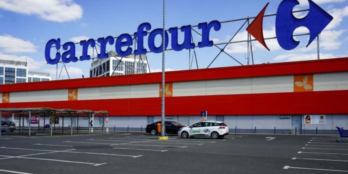Carrefour fechou algumas unidades e surpreendeu - Foto: Internet