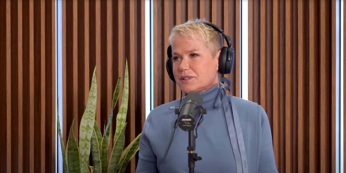 Xuxa esteve no podcast de Fernanda Paes Leme e Giovanna Ewbank (Foto: Reprodução / YouTube)