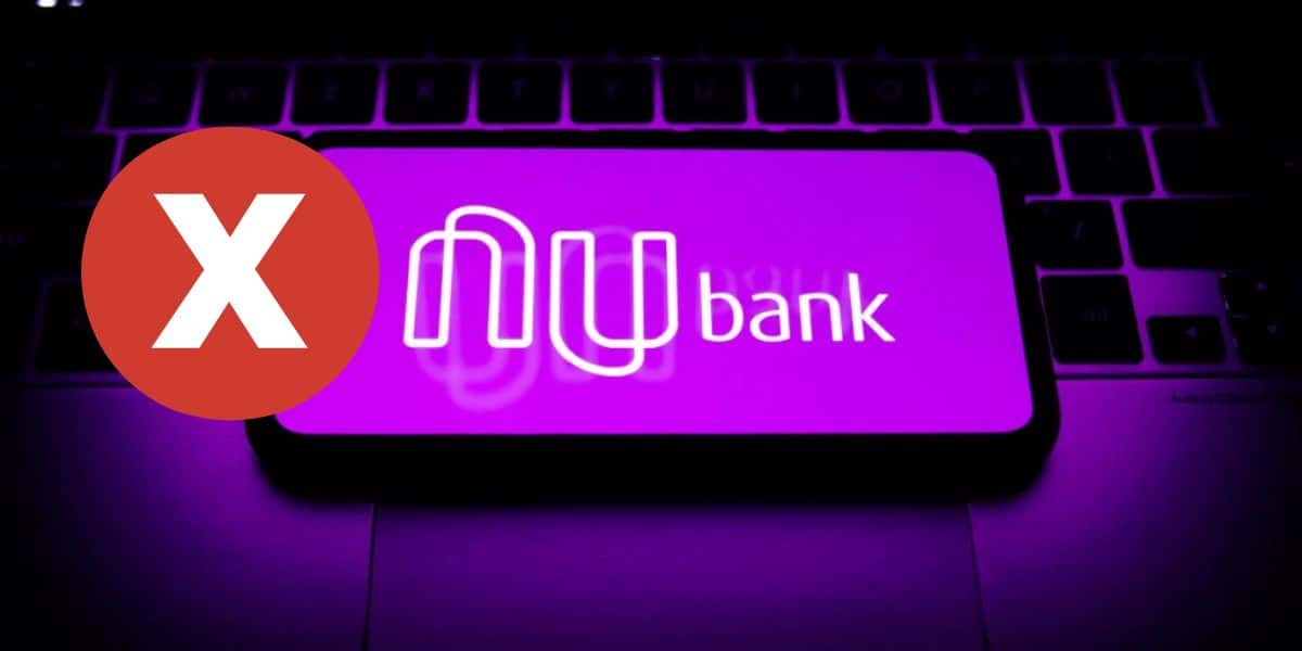 Celular com aplicativo do Nubank paralisado - Foto Reprodução Internet