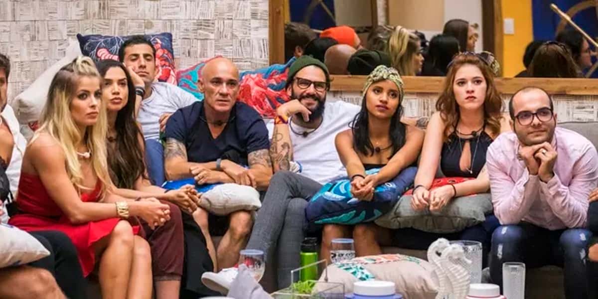O elenco do Big Brother Brasil 18 (Foto: Divulgação / TV Globo)