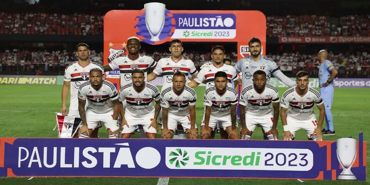 Saída de três estrelas mexeu com a estrutura do São Paulo (Foto: Reprodução Internet)