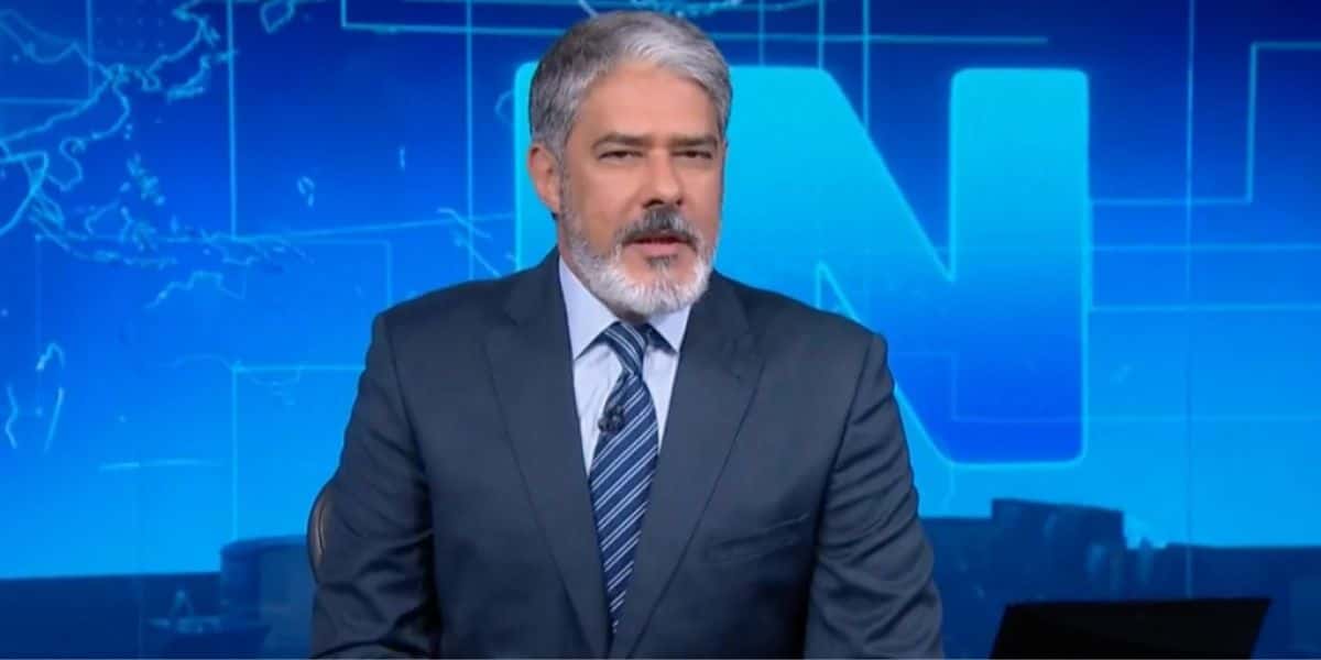 William Bonner no comando do Jornal Nacional (Reprodução: Globo)