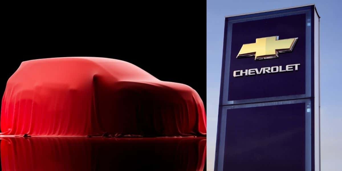 Logo da Chevrolet e carro coberto - Foto Reprodução Internet