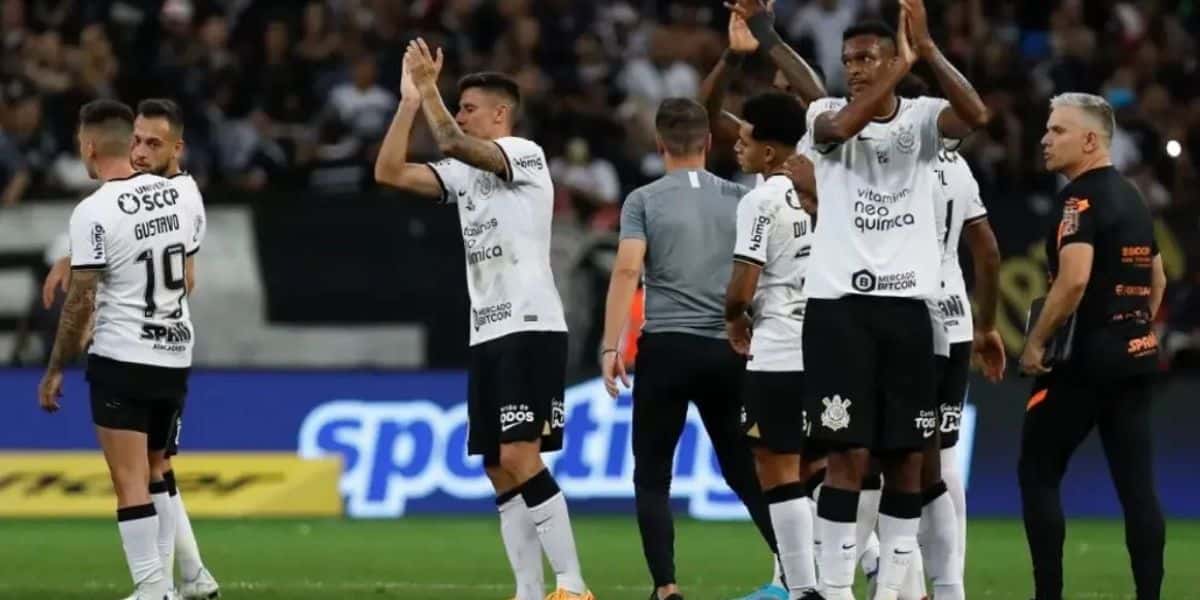 Time do Corinthians em campo - Foto Internet
