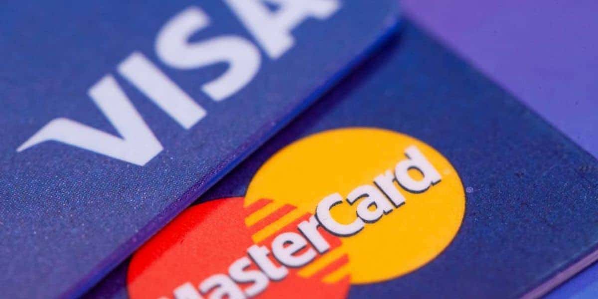 Visa e MasterCard são concorrentes diretas no setor financeiro (Foto: Divulgação)