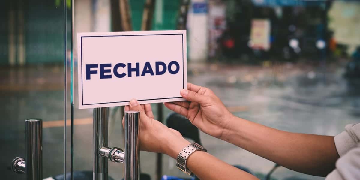 Varejistas fechadas - (Foto: Reprodução / Internet)
