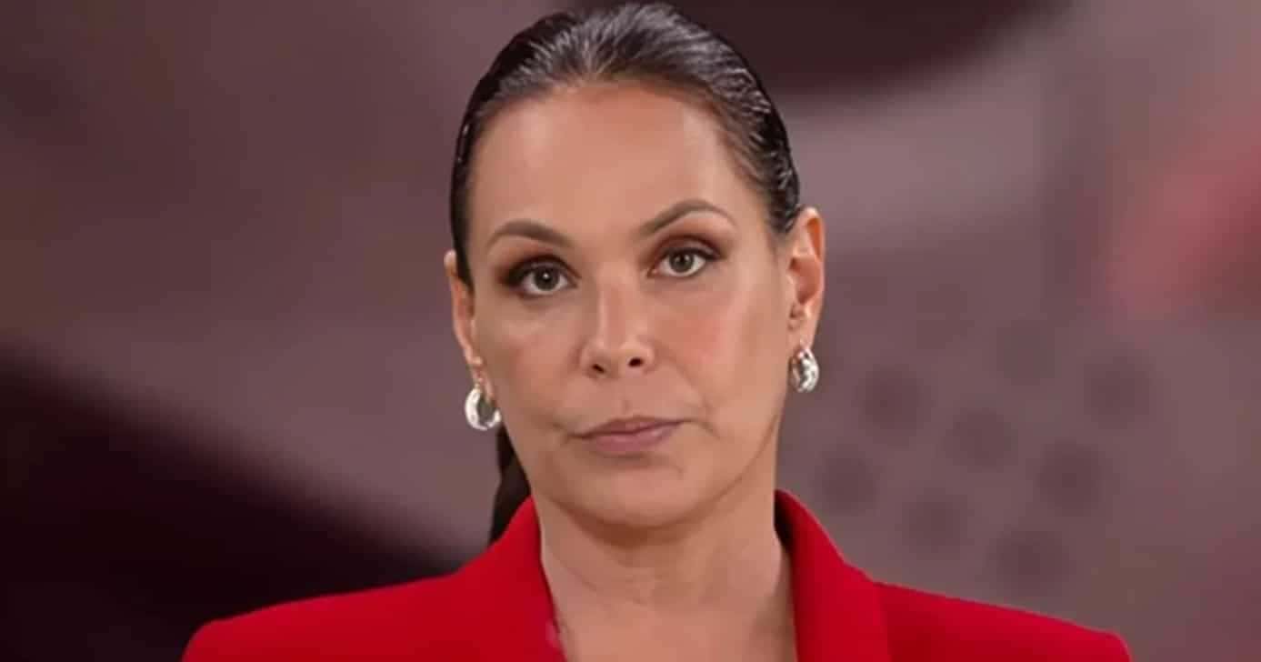Carolina Ferraz no Domingo Espetacular (Foto: Reprodução/ Record TV)