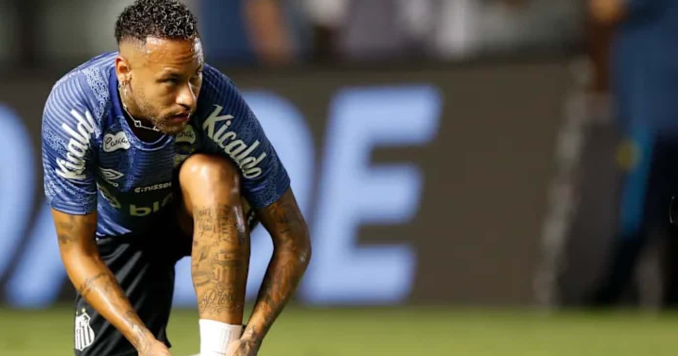 Renata para Jogo Aberto com saída de Neymar em gigante - Miguel Schincariol/GettyImages)