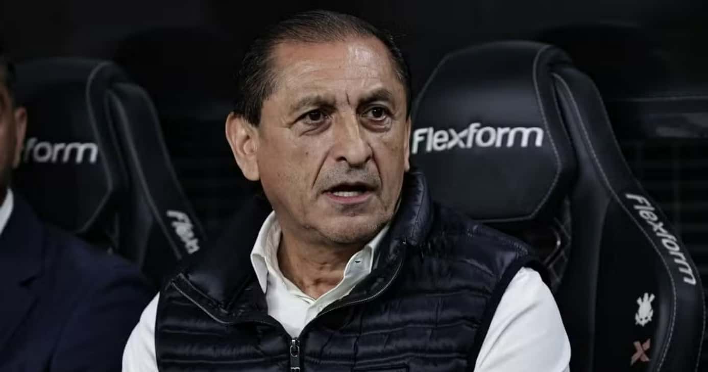 Ramón Díaz - Corinthians (Foto: Fabio Giannelli/AGIF)