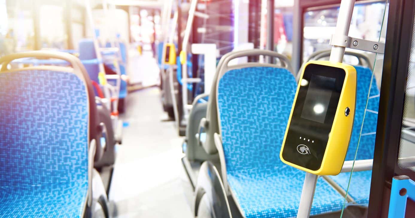 Ônibus (Foto: Canva)