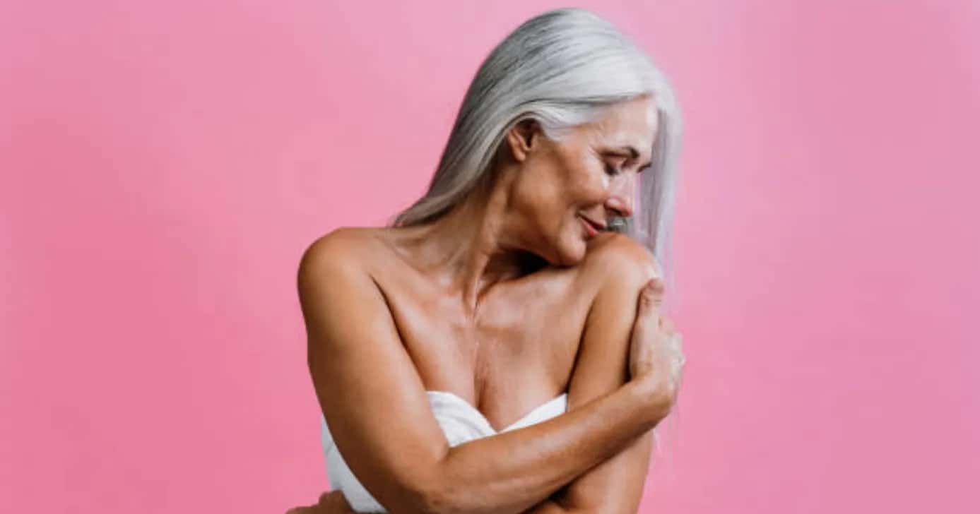 Tchau, tintas: deixe o cabelo branco impecável e sem amarelar (Foto: iStock)